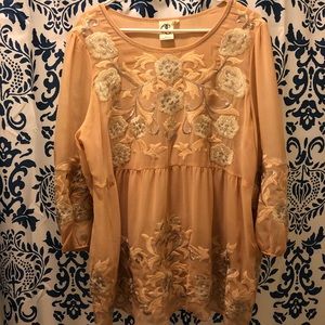 Peach 🍑 and Silver Anthropologie Embroidered Top